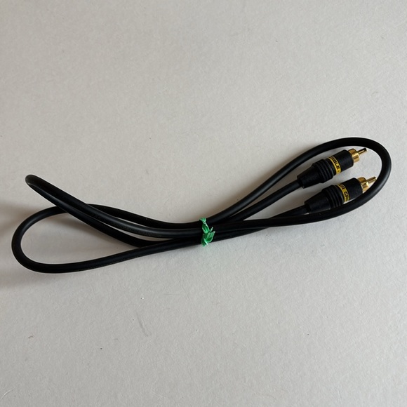 Monster Cable SV1 S-Video Cable - Picture 1 of 3